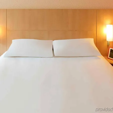 Ibis Roanne Restaurant 3* Le Coteau