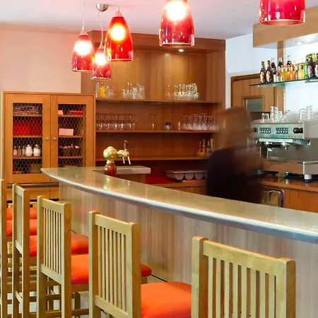 Ibis Roanne Restaurant