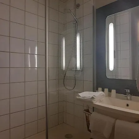 Hotel Ibis Roanne Restaurant 3*