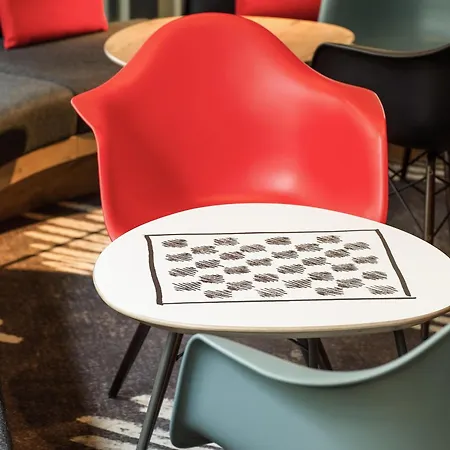 Ibis Roanne Restaurant Hotel 3*